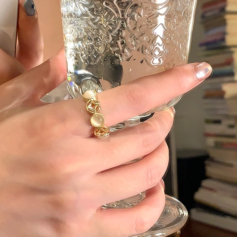 French Retro Round Coin Hollow Open Ring Copper Resin Faux Cat Eye Stone Court Style Adjustable Finger Jewelry Women