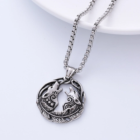 Wolf Totem Pendant Necklace 316L Stainless Steel Viking Punk Hip Hop Hollow Antique Silver Jewelry With Box Chain Men