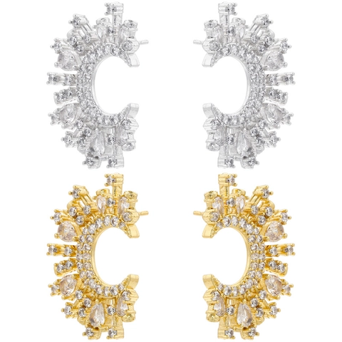 Exquisitos Pendientes de Lujo de Cobre Chapado en Oro 18K Forma C Rayo de Sol para Mujer Pendientes de Botón con Circonia Incrustada
