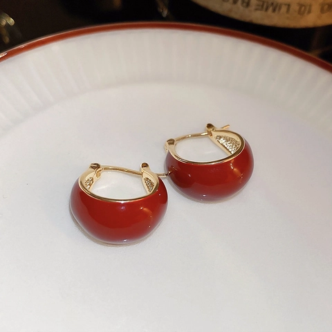 Pendientes Geométricos De Corazón De Esmalte Rojo Vino Vintage Con Poste De Plata Joyería De Aleación De Tono Dorado Para Mujer