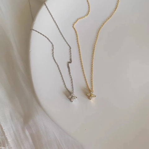 Clover Flower Pendant Necklace 925 Sterling Silver 14K Gold Plated Zircon Elegant Dainty Jewelry Women