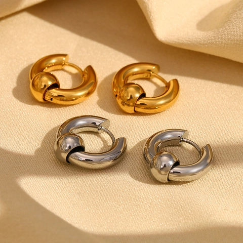 Pendientes de Aro con Cuentas de Acero Inoxidable para Mujer Chapados en Oro de 18K Diseño de Nicho Estilo Conmutador
