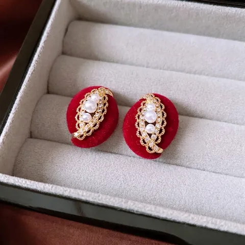 Vintage Französische Palast Rote Samt Künstliche Perlenstecker Vergoldetes Kupfer Mit 925 Sterling Silber Ohrstecker Für Frauen