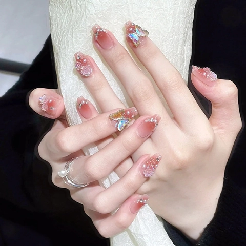 Press On Nails Pink Gradient Coffin Shape 3D Butterfly Resin Rose Flower Artificial Pearls Rhinestones Sweet Elegant Artificial Nails