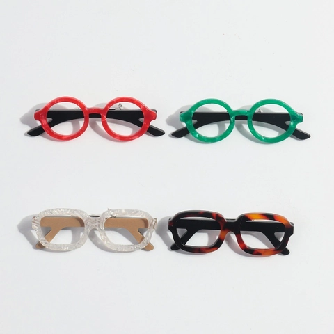 Broche en Forme de Lunettes en Acrylique à la Mode Épingle Décorative Personnalisée avec Texture Marbrée en Acétate Bijoux Cadeau pour Femmes Hommes