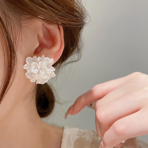Witte Bloem Oorknopjes Met 925 Sterling Zilveren Oorpunt 3D Rimpel Acryl Floral Elegante Sieraden Voor Dames