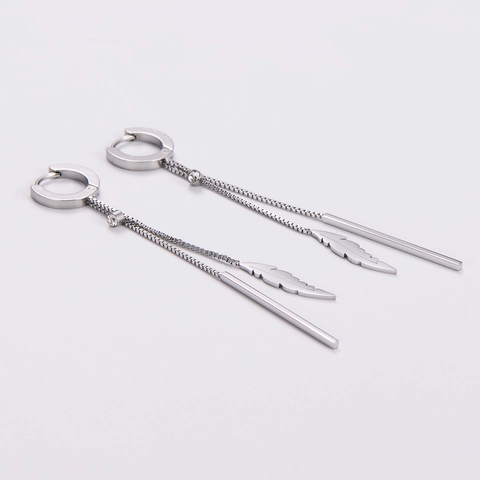Orecchini Lunghi Con Nappe E Piume Acciaio Inossidabile Placcato Oro 18K Strass Pendenti Gioielli Moda Donna