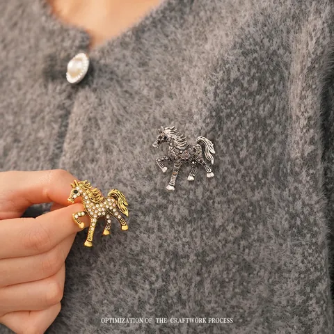Spilla A Forma Di Cavallo Vintage Da Donna Lega Con Strass Lusso Elegante Gioielli Animali Accessorio