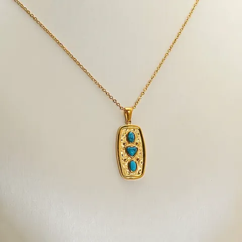 Vintage French Heart Turquoise Pendant Necklace 18K Gold Plated 304 Stainless Steel Hammered Rectangle For Women