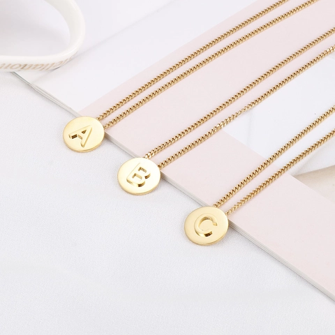 Collana Con Lettera Iniziale Acciaio Inossidabile Placcato Oro Pendente Disco Per Donne