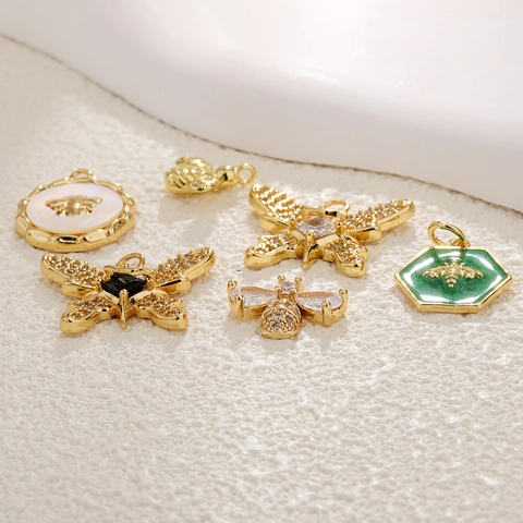 Bee Butterfly Shape Pendant Charm Gold Plated Copper With Zircon And White Shell DIY Jewelry Finding