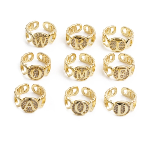 Mode Initialen Buchstabe Offener Ring Für Damen Kupfer Mit Mikro Pave Zirkon Herz Design Uhrenarmband Stil Vergoldet