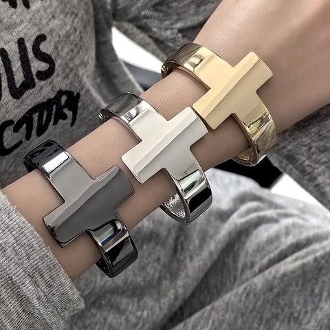Bracciale Rigido Croce Aperto Lega Zinco Lucidato Minimalista Stile Industriale Gioielli Moda