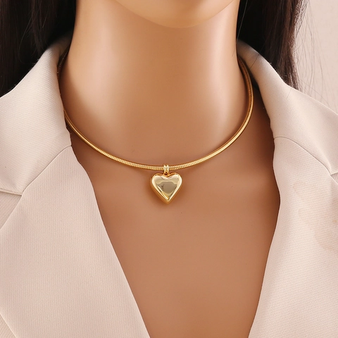Herz Anhänger Halskette Edelstahl 18K Vergoldet Schlangenkette Minimalistischer Modeschmuck Für Frauen
