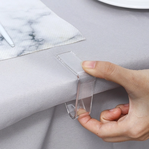 Transparent Plastic Tablecloth Clips Holder Adjustable Non-Slip Table Cloth Clamps For Kitchen Dining Room Restaurant Party Home Clear U-Shaped Clips