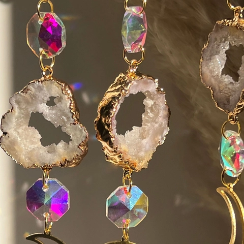 Crystal Suncatcher Hanging Ornament With Natural Agate Geode Slice Moon Sun Metal Prism Rainbow Maker Home Garden Decor