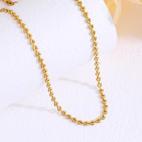 Collar de Cadena de Eslabones de Corazón de Acero Inoxidable Minimalista Gargantilla Chapada en Oro en Forma de Corazón Joyas para Mujer