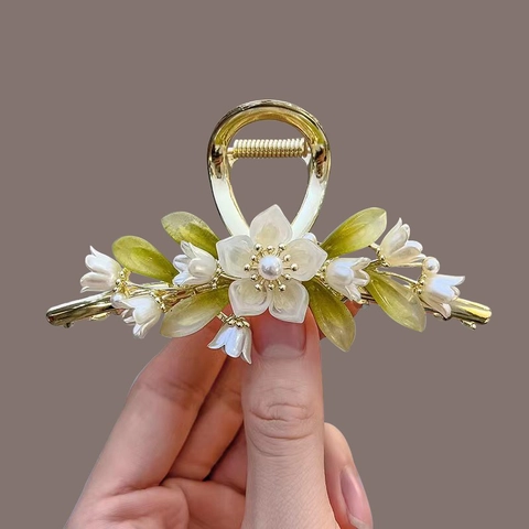 Elegant Hair Claw Clip Alloy Rhinestone Artificial Pearl Flower Butterfly Large Shark Clip Vintage Hair Accessories For Women