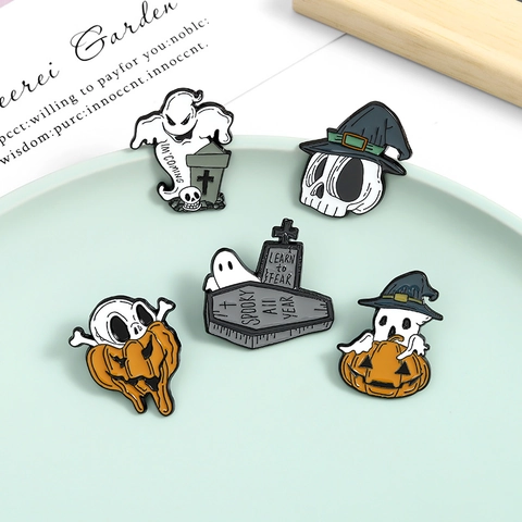 Creative Halloween Enamel Brooch Pin Set Cartoon Ghost Skeleton Pumpkin Zinc Alloy Badge Spooky Festive Costume Decoration Jewelry