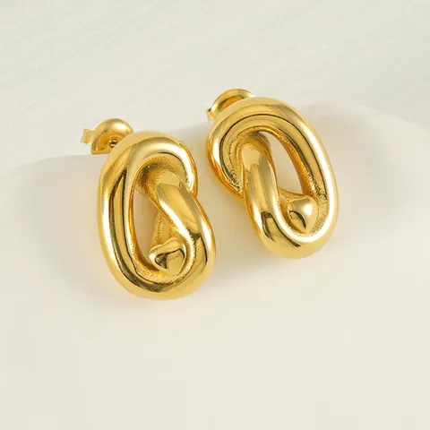 Gedrehte Geometrische Hohle Ohrstecker 18K Vergoldeter Edelstahl Mit Herzdetail Eleganter Modeschmuck Für Damen