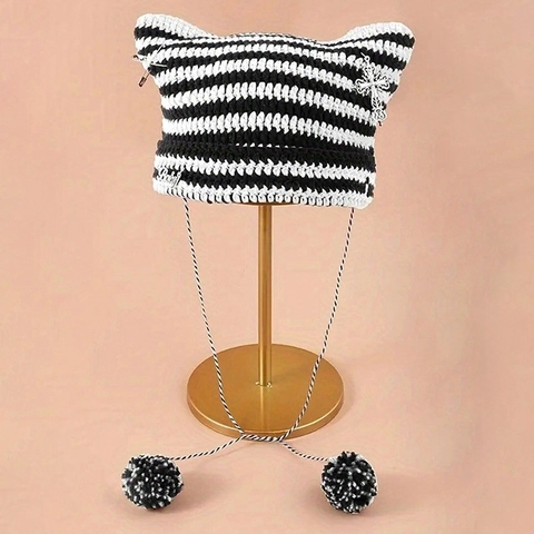 Berretto In Maglia Punk A Righe Unisex Con Orecchie Da Gatto Diavolo Spille Croce In Metallo Pom Pom Gothic Harajuku Y2K Caldo Berretto