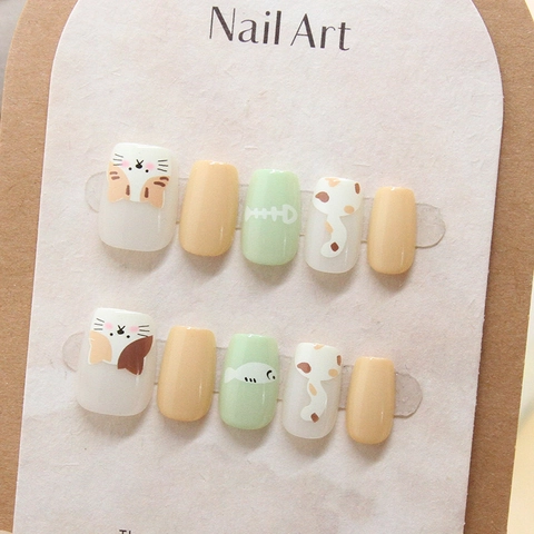 Handmade Press On Nails Cute Cartoon Cat Fish Bone Pattern Short Square Sweet Style Glossy False Nails For Women