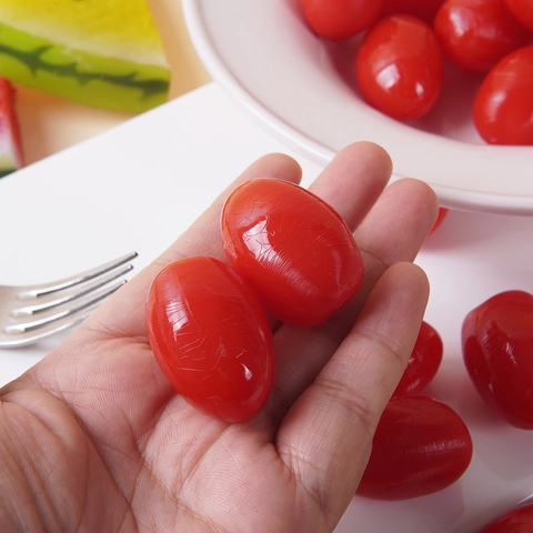 Simulation Cherry Tomato PVC Food Model Keychain Realistic Vegetable Photography Prop Pendant Decorative Accessory