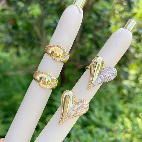 18K Gold Plated Copper Zirconia Adjustable Ring Heart Horseshoe Belt Buckle Design Elegant Fashion Jewelry Gift For Women