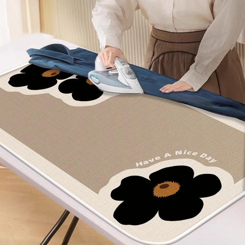 Heat Resistant Ironing Mat Belgian Velvet TPR Non Slip Foldable Tabletop Ironing Board Alternative Cartoon Decorative