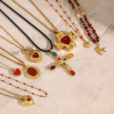 Collana Con Pendente A Cuore E Croce Acciaio Inossidabile Placcato Oro 18K Agata Rossa Gemma Catena Clavicola Donna