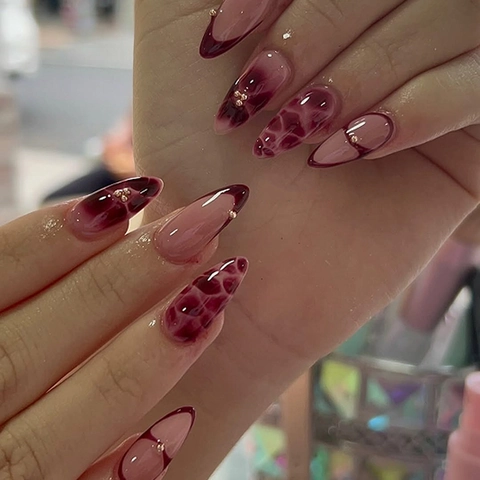Wine Red Press On Nails Almond Shape French Marble Texture Artificial Nails With Golden Beads Elegant For Women