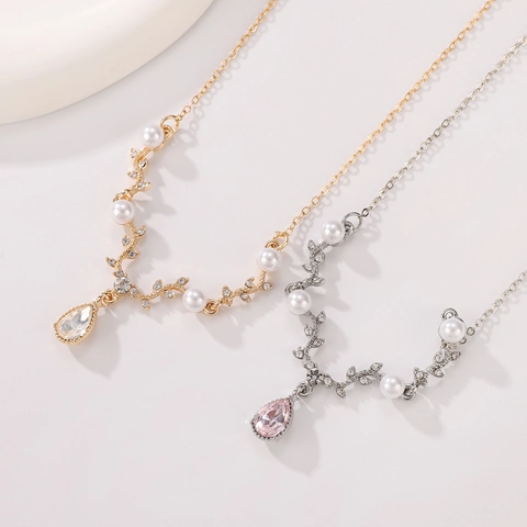 Elegant Alloy Zirconia Antler Necklace With Imitation Artificial Pearls Water Drop Heart Planet Butterfly Pendant Choker For Women