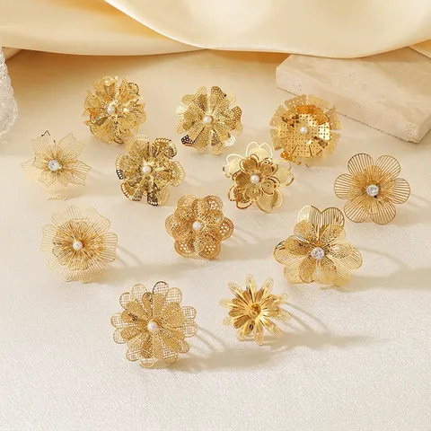 Anello Aperto Fiore Esagerato Acciaio Inossidabile Petalo Traforato Con Perla Artificial Strass Placcato Oro Gioielli Di Moda Per Donne