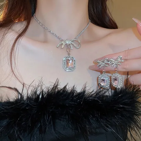 Gioielli Collana E Orecchini Fiocco Con Zircone Rosa Quadrato Strass Lega Donna Perno In Argento