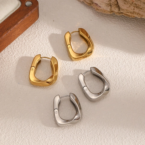 Orecchini A Cerchio Geometrici A Forma Di U In Acciaio Inossidabile Minimalisti Lucidati A Specchio Gioielli Per Donna