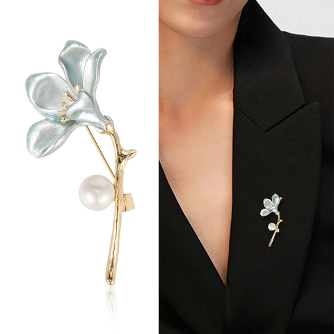 Eleganter Blumenanstecker Für Damen Legierung Emaille Magnolien Anstecknadel Mit Kunstperle Für Anzüge Mäntel Schmuck