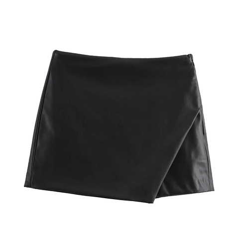 Women Sexy PU Leather Shorts Skort Split Hem Mid Waist A-Line Faux Leather Bottoms Edgy Streetwear Clubwear Black