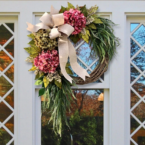 Ghirlanda Artificiale Con Fiori Di Ortensia Foglie Verdi E Fiocco Di Iuta Su Base Di Rami Naturali Per Decorazione Porta