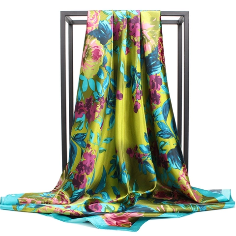 Foulard Carré En Satin Imprimé Floral Élégant Pour Femme Imitation Satin Grand Châle Hijab Pour Voyage Et Quotidien