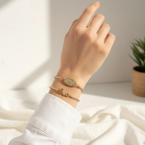 Bracelet Minimaliste en Cuivre pour Femmes Avec Zirconia Incrusté Lettre LOVE AMOUR Chaîne Réglable Bijoux de Mode