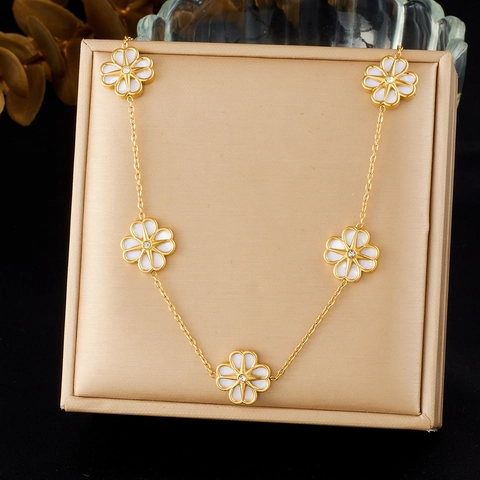 Collana E Orecchini Fiori Vintage Acciaio Inossidabile Placcato Oro Petali Smalto Bianco Per Donne Elegante