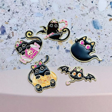 Halloween Charms Enamel Alloy Black Cat Pumpkin Bat Ghost For DIY Jewelry Making Keychain Accessories Cute Cartoon Decorative