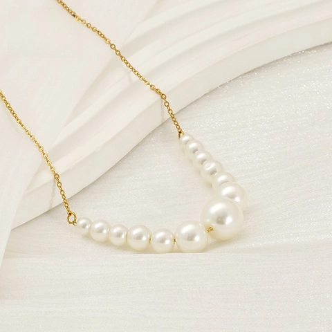 Collier De Perles Pour Filles Cadeau Polyvalent À La Mode Design De Niche Style Ig Chaîne De Clavicule Pour Femmes