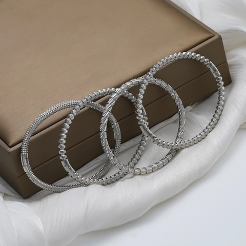 Bracciale Texturizzato Vintage Da Donna Acciaio Inossidabile 304 Impermeabile Ipoallergenico Intrecciato Gioielli Geometrici