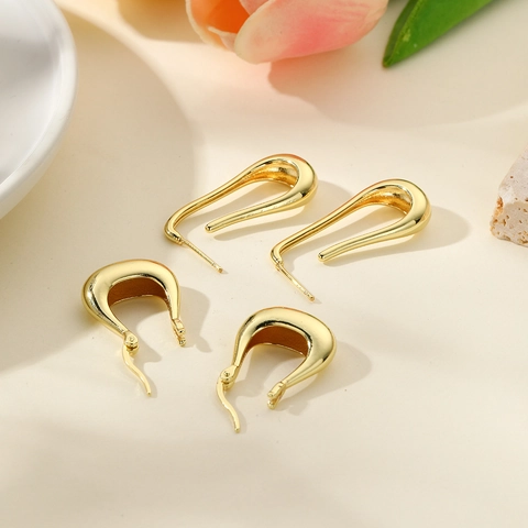 Hochwertige Minimalistische Kupfer Hohl U-Förmige Creolen Für Damen Gold Silber 18K Vergoldet Geometrisch Original Mode Schmuck Accessoire