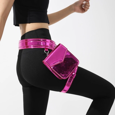 Mini Quadratische Gürteltasche Und Beinschlaufen Glänzendes PU-Leder Metallic Streetwear Punk Style Damen Mode-Accessoire