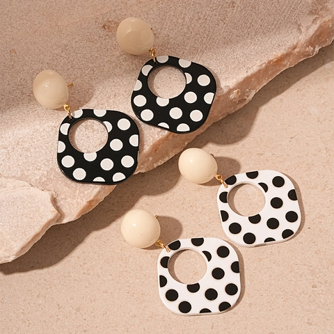 Vintage Polka Dot Square Dangle Earrings With Silver Earring Post Acrylic Hollow Geometric Jewelry For Women Simple