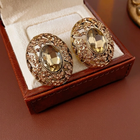 Vintage Oval Hollow Earrings With Rhinestones Alloy Palace Style Gold Color Silver Earring Post For Women