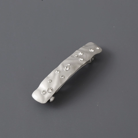 Irregular Wave Spring Hair Clip Alloy Rhinestone Shiny Minimalist Headwear For Women Unique Fashion Accessory