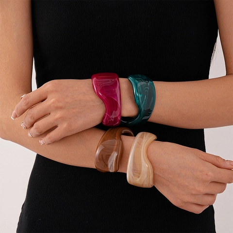 Vintage Unregelmäßiges Wellen Acryl Armreif Armband Für Damen Geometrische Marmor Textur Einfache Modeaccessoires